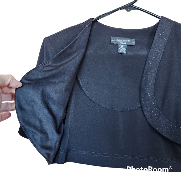 R & M Richards NWT Black Cropped Jacket/Coverlet/Shrug with Sparkle Trim 6P - Picture 3 of 11